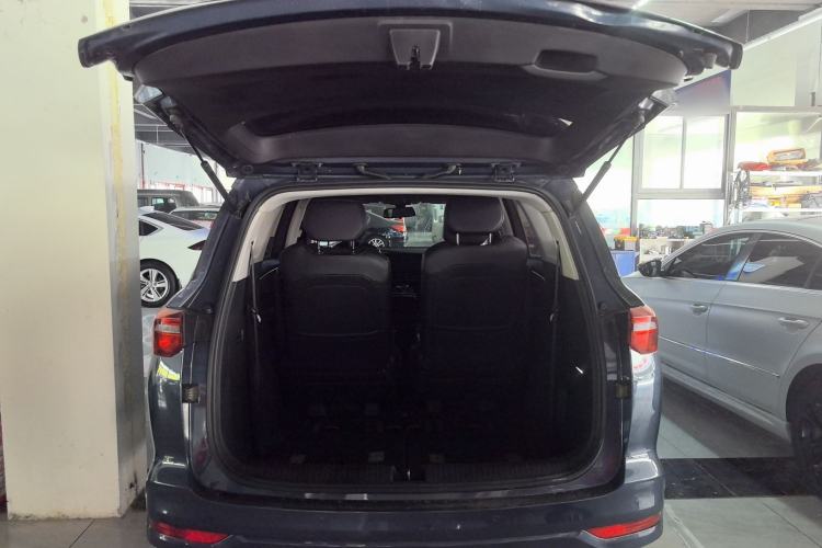 Used Wuling Victory 2020 1.5T CVT Luxury Model Trunk