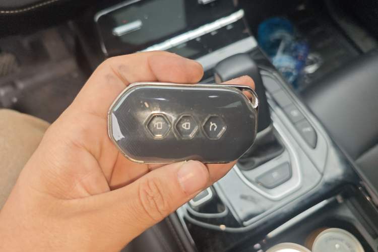 Used Wuling Victory 2020 1.5T CVT Flagship Edition Vehicle Key