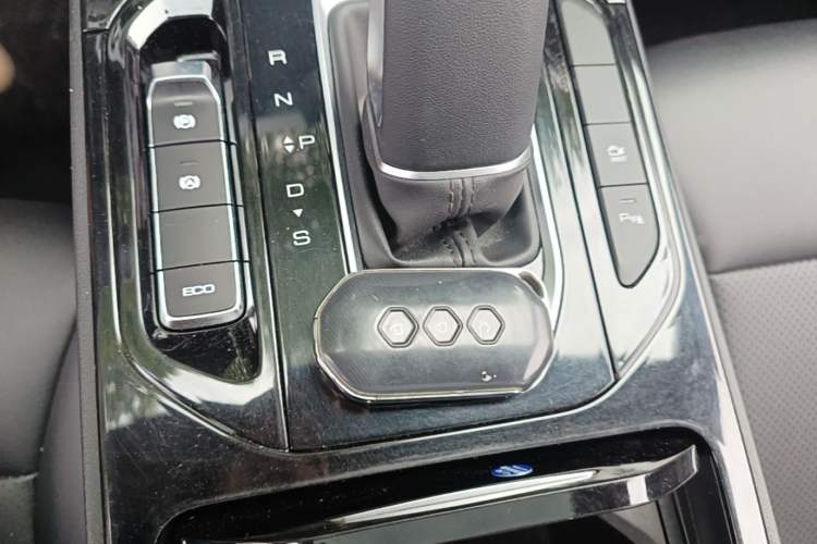 Used Wuling Victory 2020 1.5T CVT Flagship Edition Vehicle Key