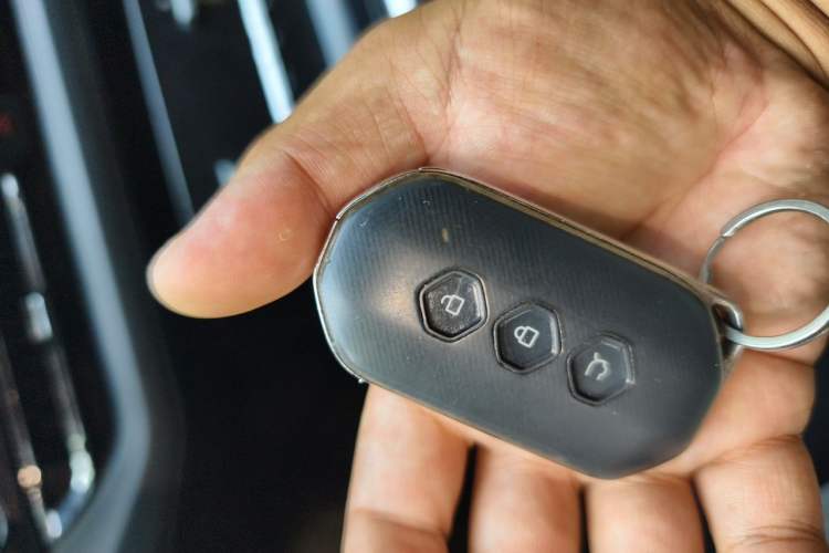 Used Wuling Victory 2020 1.5T CVT Flagship Edition Vehicle Key