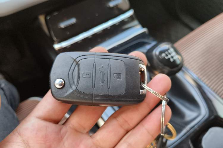 Used Wuling Victory 2020 1.5T Manual Elite Edition Vehicle Key