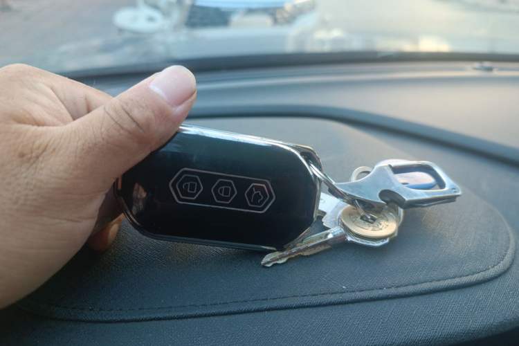 Used Wuling Victory 2020 1.5T CVT Flagship Edition Vehicle Key