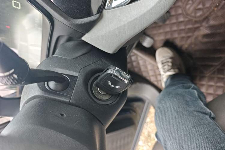 Used Wuling Victory 2020 1.5T Manual Elite Edition Vehicle Key