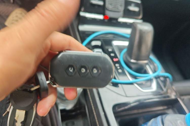 Used Wuling Victory 2020 1.5T CVT Flagship Edition Vehicle Key