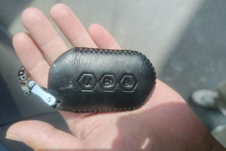 Used Wuling Victory 2020 1.5T CVT Flagship Edition Vehicle Key
