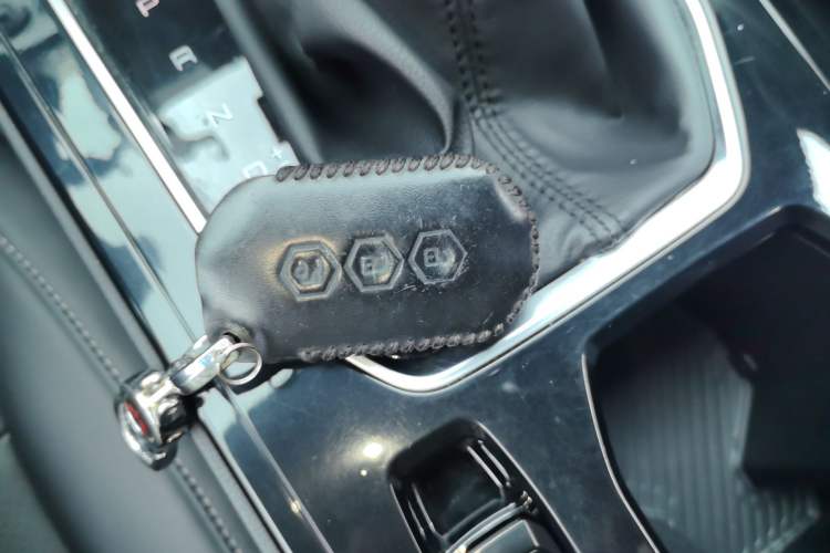 Used Wuling Victory 2020 1.5T CVT Luxury Model Vehicle Key