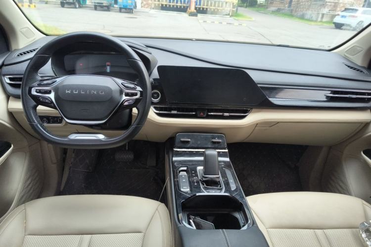 Used Wuling Victory 2020 1.5T CVT Flagship Edition Center Console