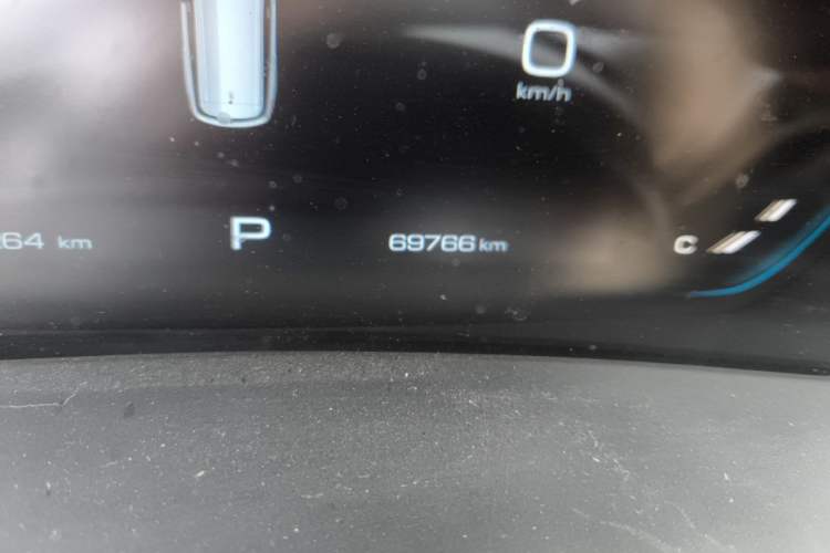 Used Wuling Victory 2020 1.5T CVT Flagship Edition Odometer Close Up