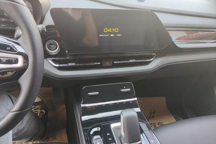 Used Wuling Victory 2020 1.5T CVT Flagship Edition Audio And AC Panel