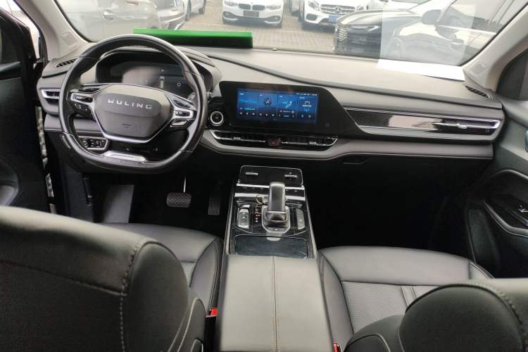 Used Wuling Victory 2020 1.5T CVT Flagship Edition Center Console