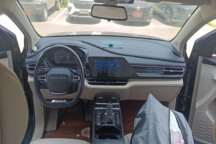 Used Wuling Victory 2020 1.5T CVT Flagship Edition Center Console