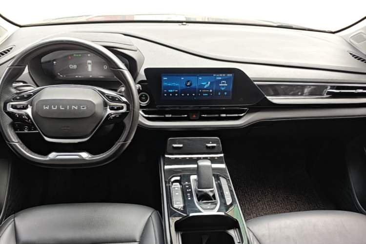 Used Wuling Victory 2020 1.5T CVT Flagship Edition Center Console