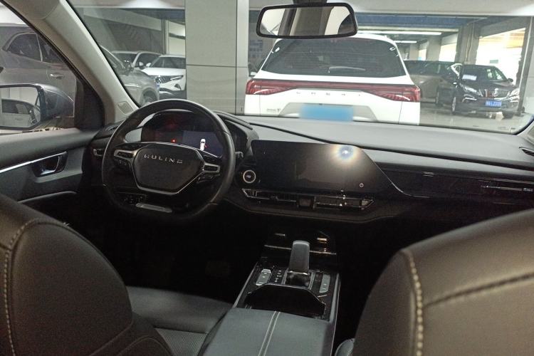 Used Wuling Victory 2020 1.5T CVT Flagship Edition Center Console