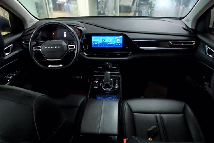 Used Wuling Victory 2020 1.5T CVT Flagship Edition Center Console