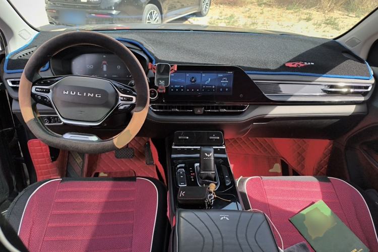 Used Wuling Victory 2020 1.5T CVT Flagship Edition Center Console