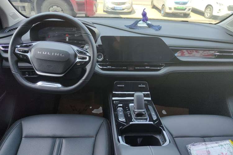 Used Wuling Victory 2020 1.5T CVT Flagship Edition Center Console