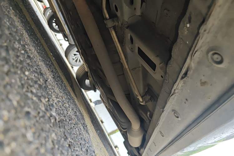 Used Wuling Victory 2020 1.5T CVT Luxury Model Chassis Front Left