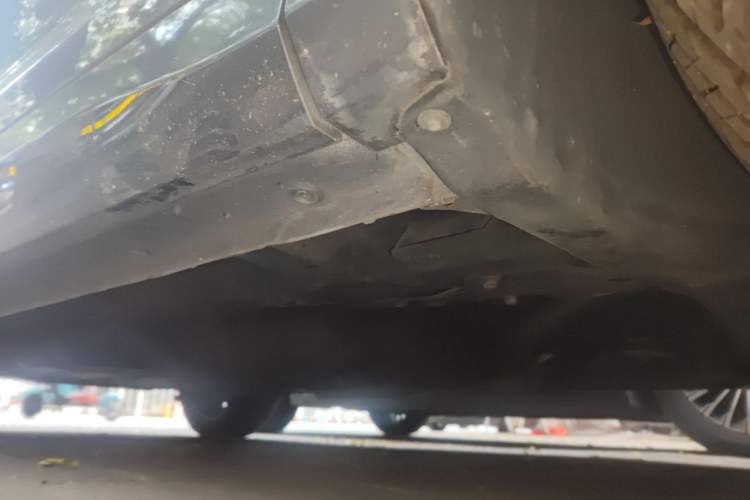 Used Wuling Victory 2020 1.5T CVT Flagship Edition Chassis Front Right