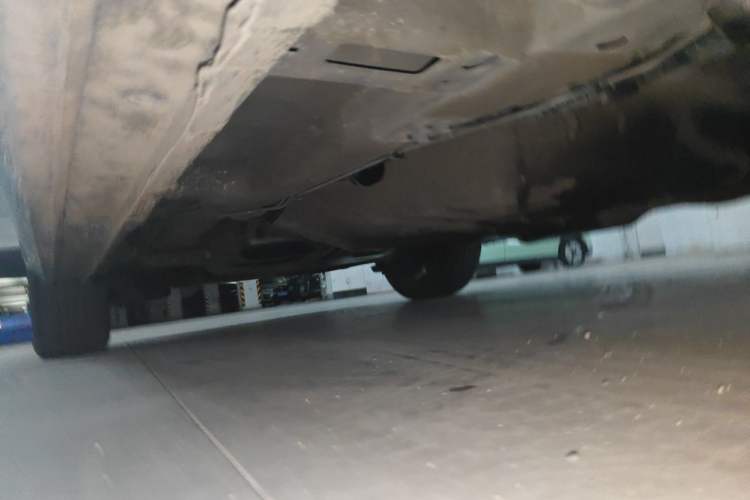 Used Wuling Victory 2020 1.5T CVT Flagship Edition Chassis Front Right