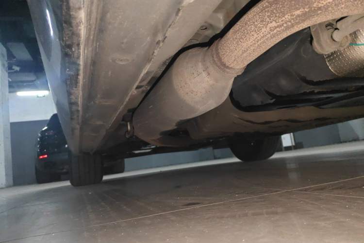 Used Wuling Victory 2020 1.5T CVT Flagship Edition Chassis Rear Left