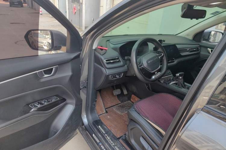 Used Wuling Victory 2020 1.5T CVT Luxury Model Driver Seat