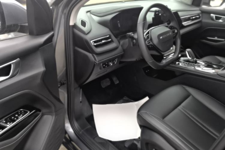 Used Wuling Victory 2020 1.5T CVT Flagship Edition Driver Seat