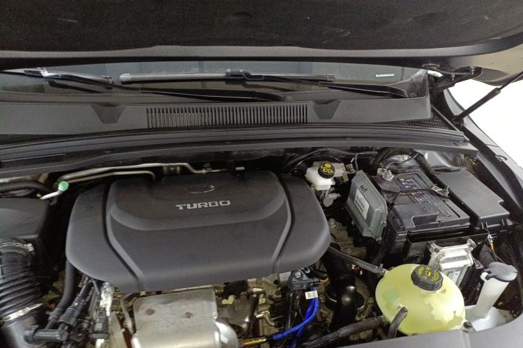 Used Wuling Victory 2020 1.5T CVT Flagship Edition Engine Bay