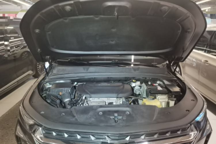 Used Wuling Victory 2020 1.5T CVT Flagship Edition Engine Bay