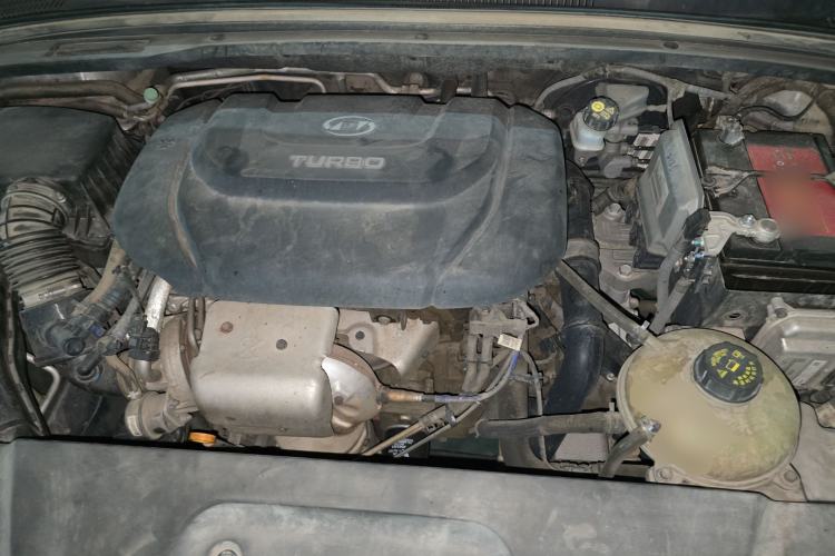Used Wuling Victory 2020 1.5T CVT Luxury Model Engine Bay