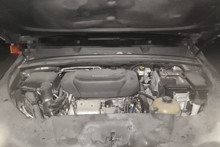 Used Wuling Victory 2020 1.5T CVT Flagship Edition Engine Bay