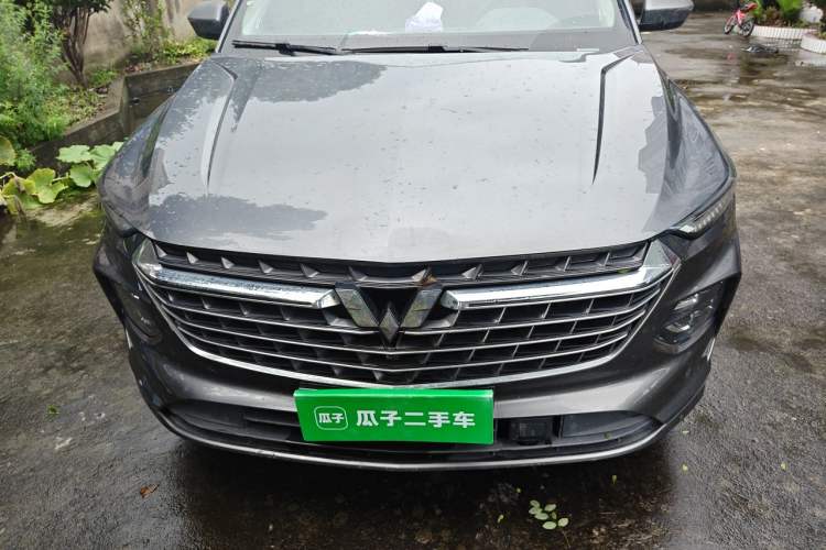 Used Wuling Victory 2020 1.5T CVT Flagship Edition Engine Bay