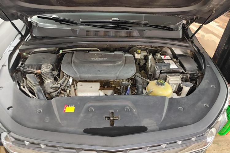Used Wuling Victory 2020 1.5T CVT Luxury Model Engine Bay
