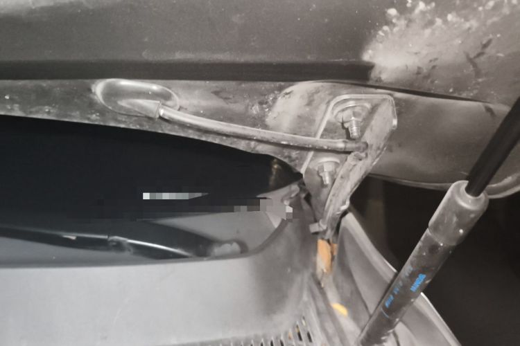 Used Wuling Victory 2020 1.5T CVT Flagship Edition Engine Bay Left
