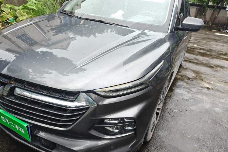 Used Wuling Victory 2020 1.5T CVT Flagship Edition Engine Bay Left