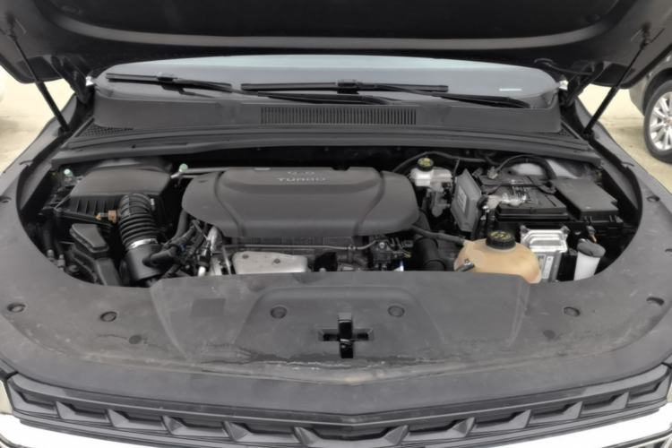 Used Wuling Victory 2020 1.5T CVT Flagship Edition Engine Bay