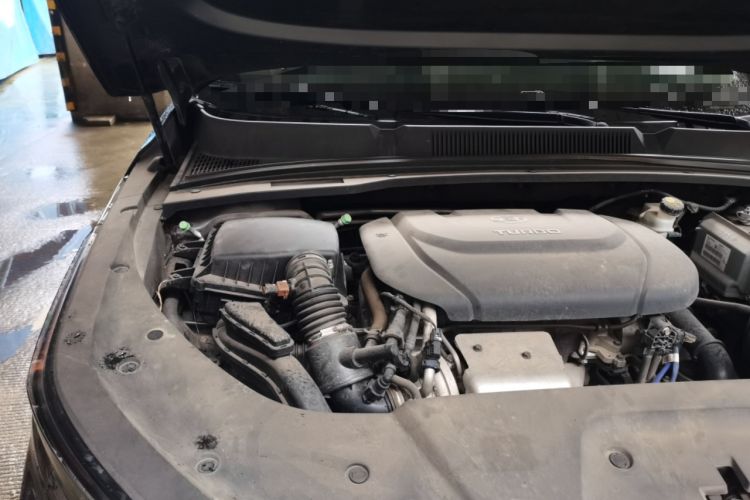 Used Wuling Victory 2020 1.5T CVT Flagship Edition Engine Bay Right