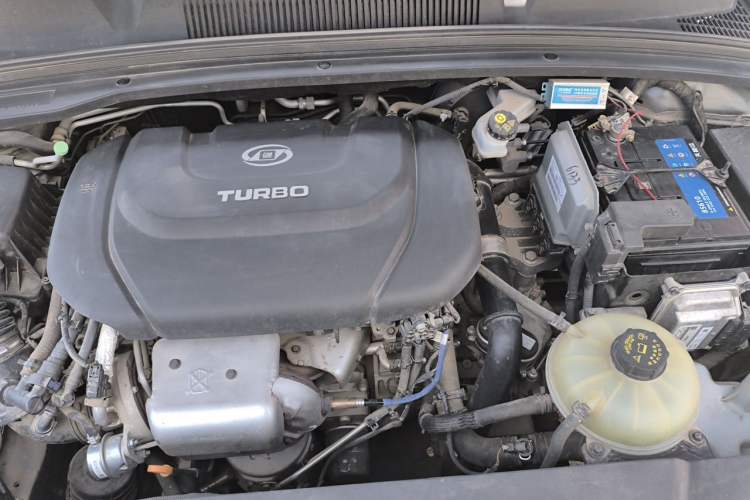 Used Wuling Victory 2020 1.5T CVT Flagship Edition Engine Bay