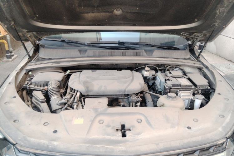 Used Wuling Victory 2020 1.5T CVT Luxury Model Engine Bay