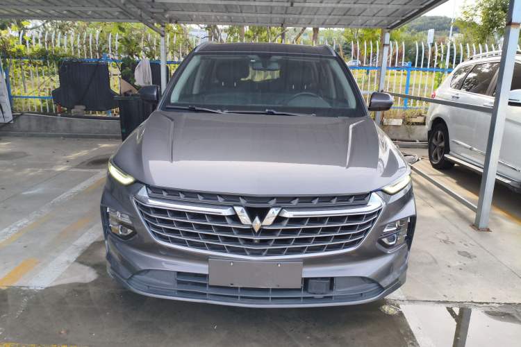 Used Wuling Victory 2020 1.5T CVT Flagship Edition Exterior 1