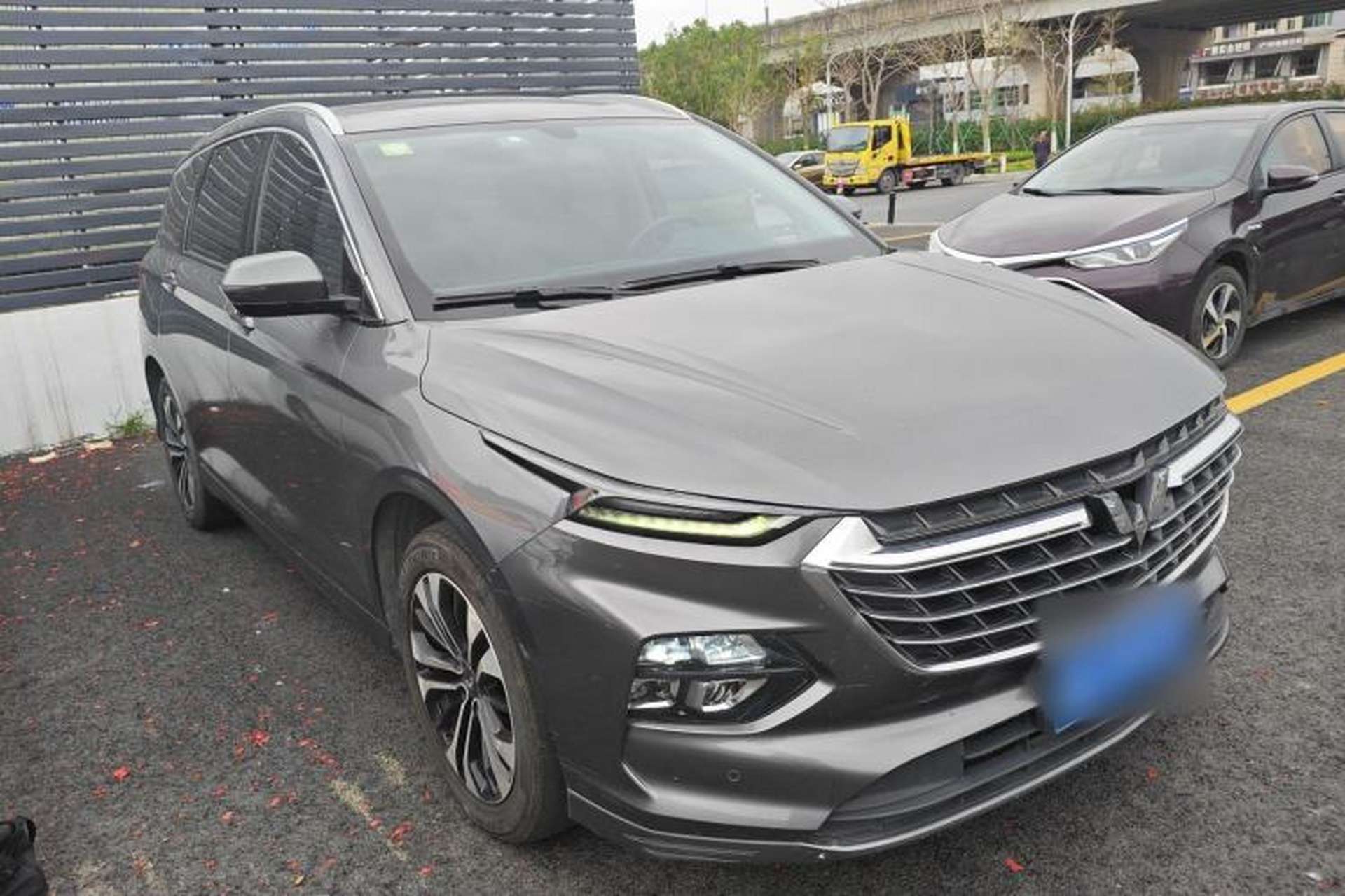 Used Wuling Victory 2020 1.5T CVT Flagship Edition Exterior 1