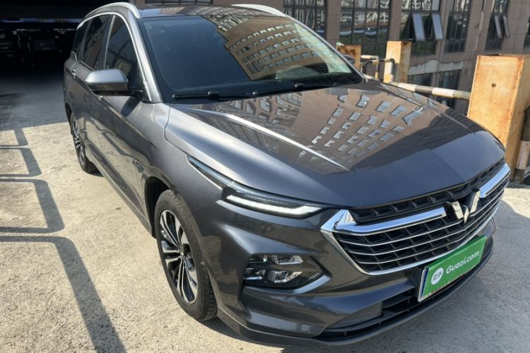 Used Wuling Victory 2020 1.5T CVT Flagship Edition Exterior 2