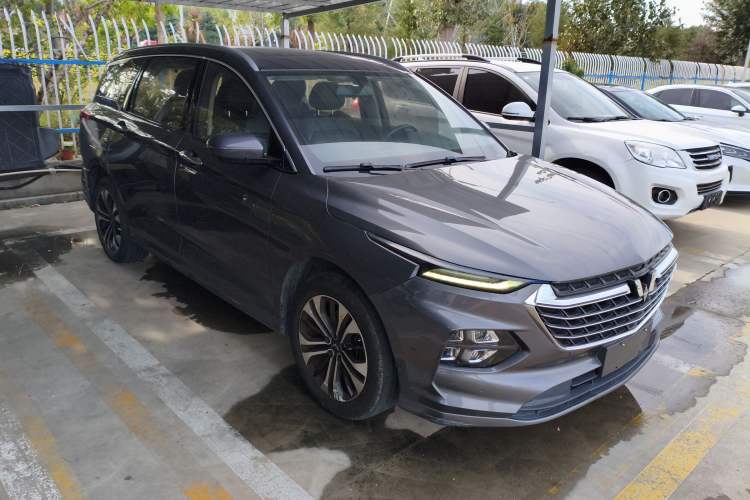 Used Wuling Victory 2020 1.5T CVT Flagship Edition Exterior 2