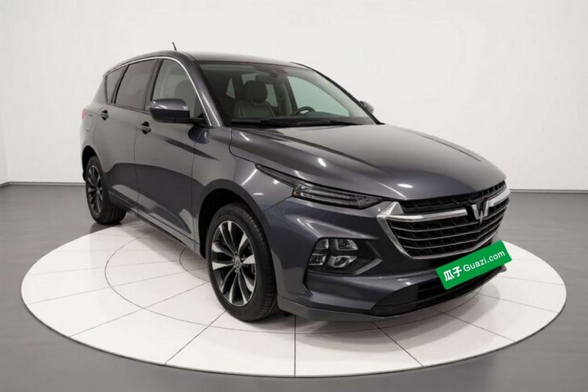 Used Wuling Victory 2020 1.5T CVT Luxury Model Exterior 2