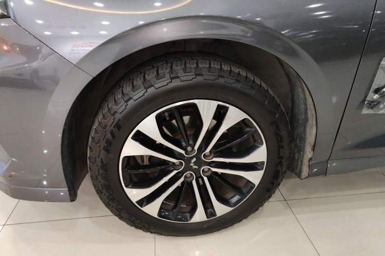 Used Wuling Victory 2020 1.5T CVT Flagship Edition Exterior 2
