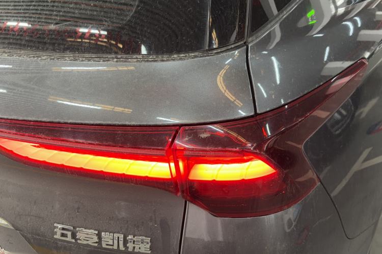 Used Wuling Victory 2020 1.5T CVT Flagship Edition Exterior 3