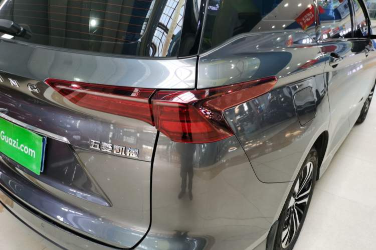 Used Wuling Victory 2020 1.5T CVT Flagship Edition Exterior 3