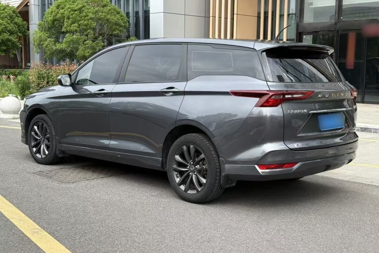 Used Wuling Victory 2020 1.5T Manual Elite Edition Exterior 5