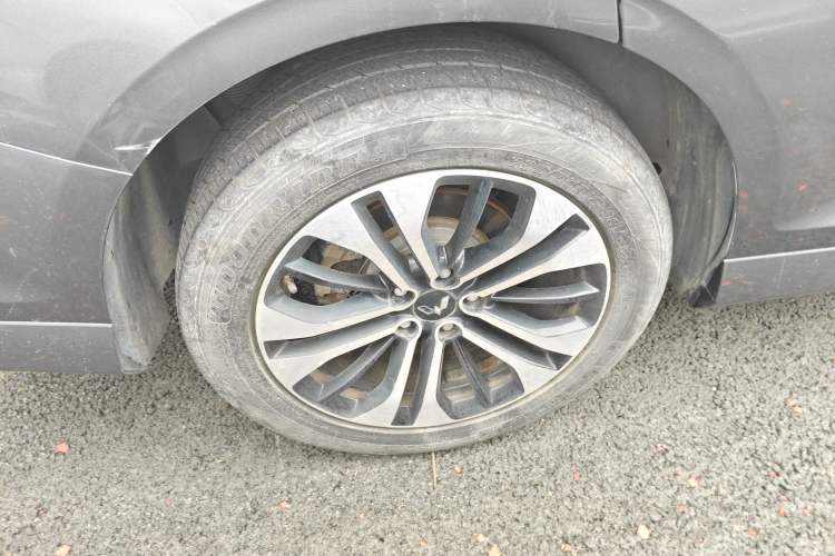 Used Wuling Victory 2020 1.5T CVT Flagship Edition Exterior 5
