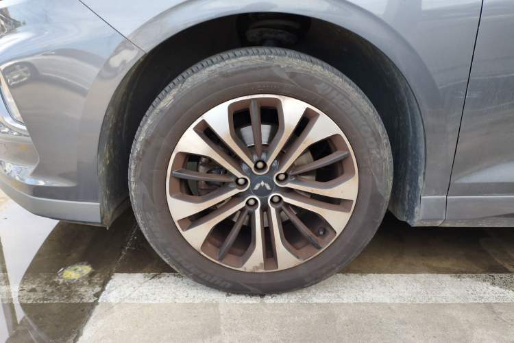 Used Wuling Victory 2020 1.5T CVT Flagship Edition Exterior 7
