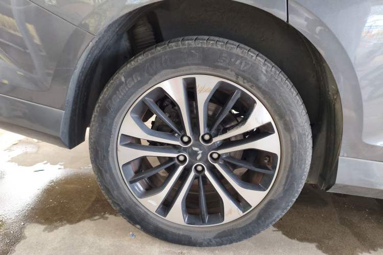 Used Wuling Victory 2020 1.5T CVT Flagship Edition Exterior 8